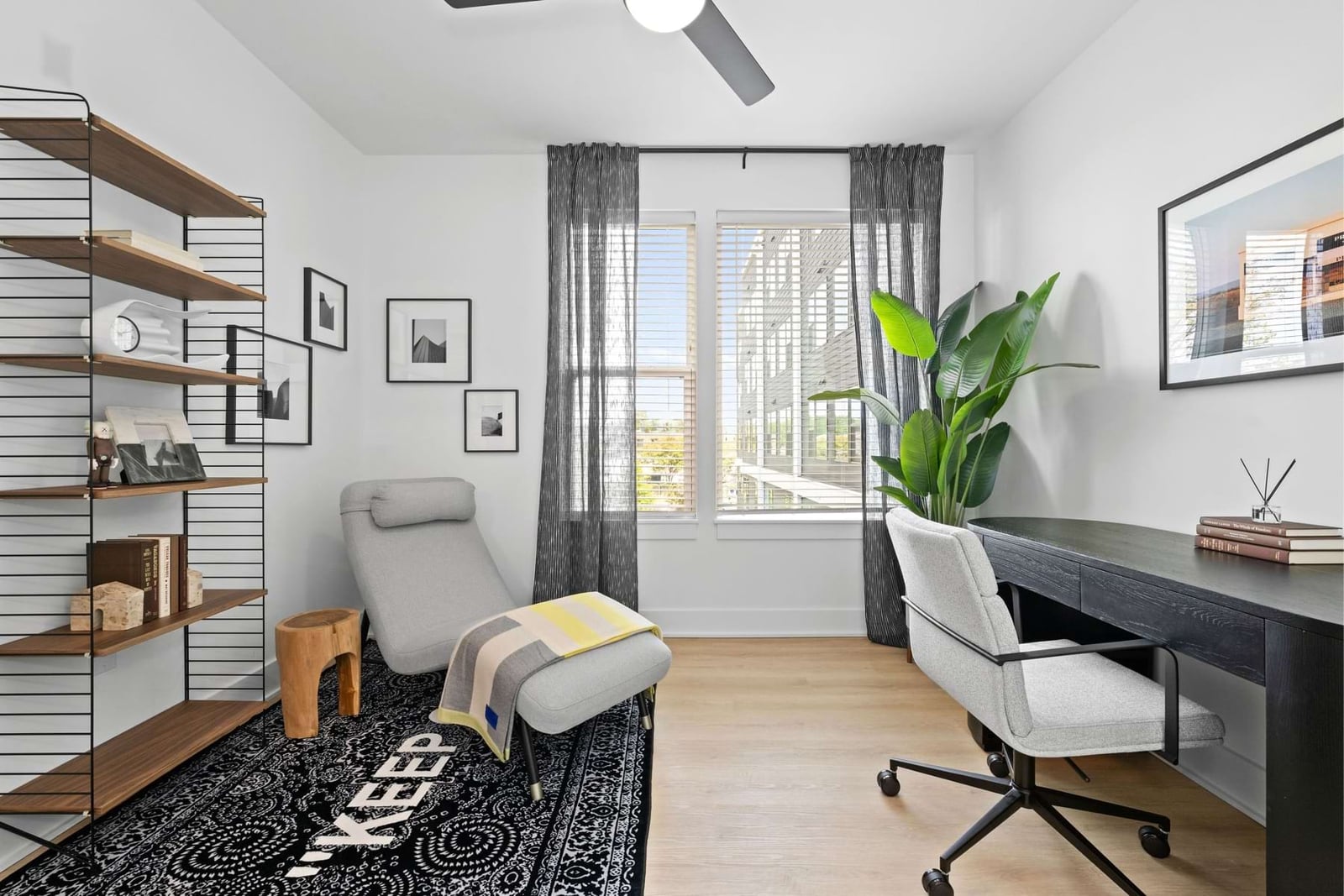 Elan LoSo home office flex room