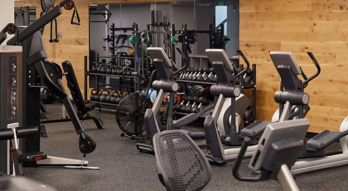 Peridot Residences fitness center