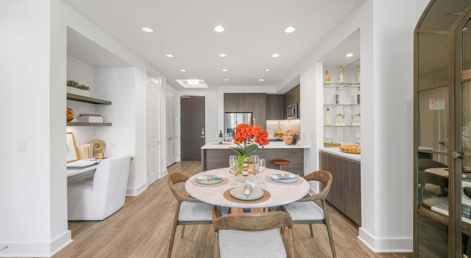 Turtle Creek kitchen and dining area